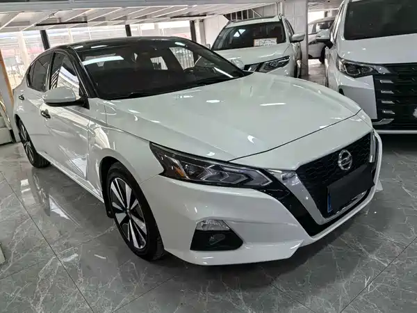 Nissan Teana 2021