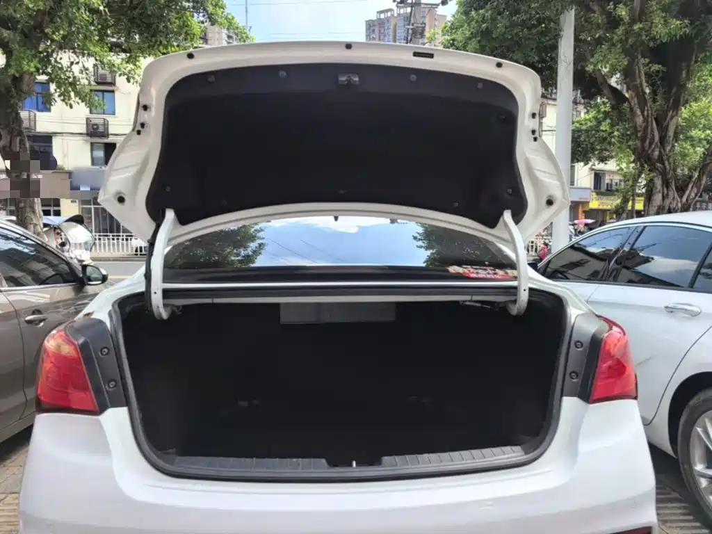 Hyundai Mistra 2017 — фото 19