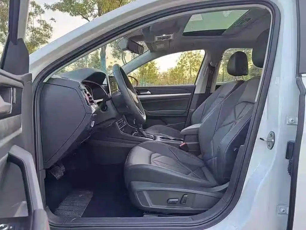 Volkswagen Lavida 2025