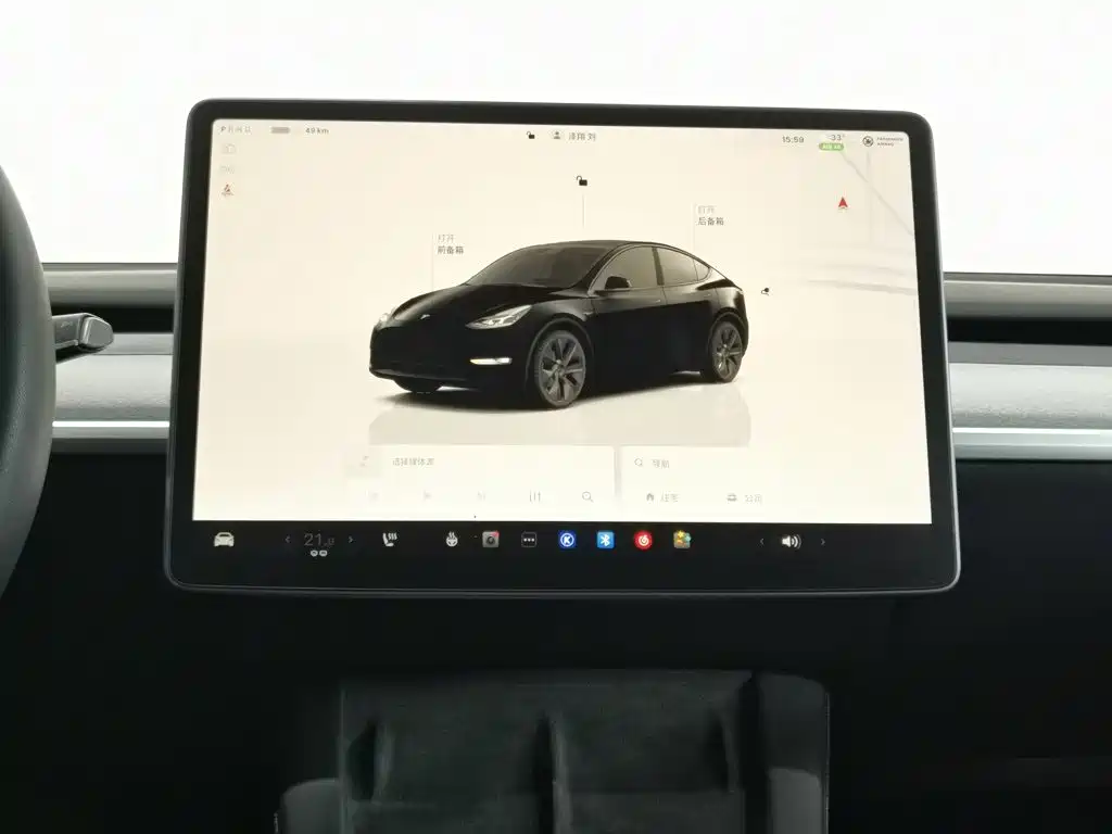 Tesla Model Y 2024 — фото 12
