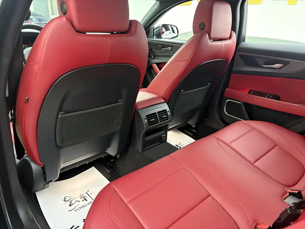 Jaguar XEL 2023 — фото 10