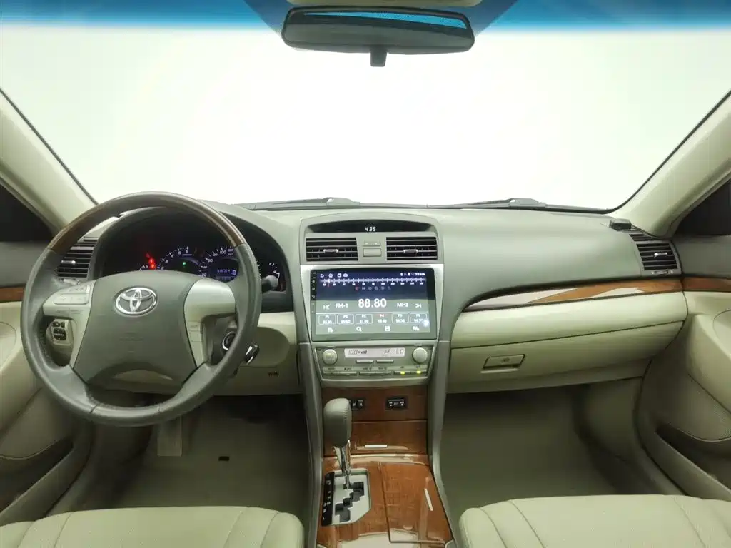 Toyota Camry 2014