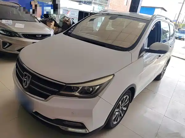 Baojun 730 2018