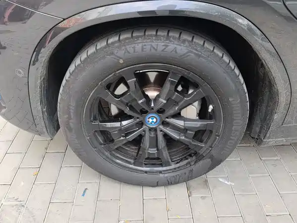BMW iX3 2022