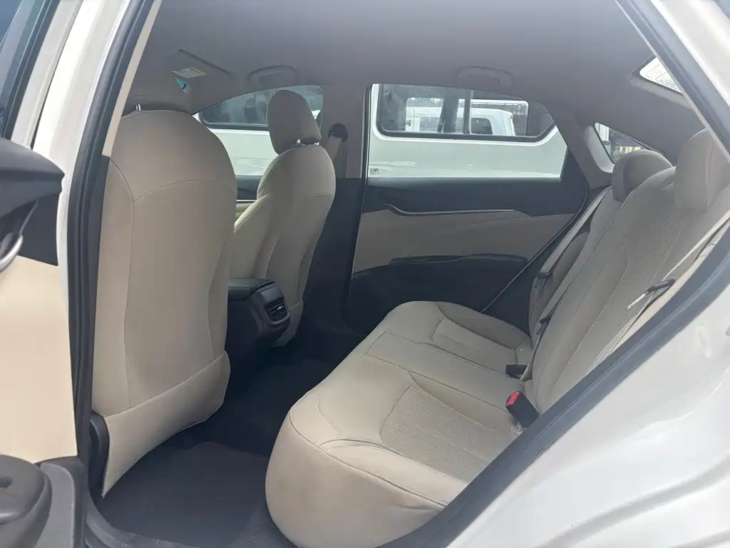 Buick Excelle GT 2015 — фото 7