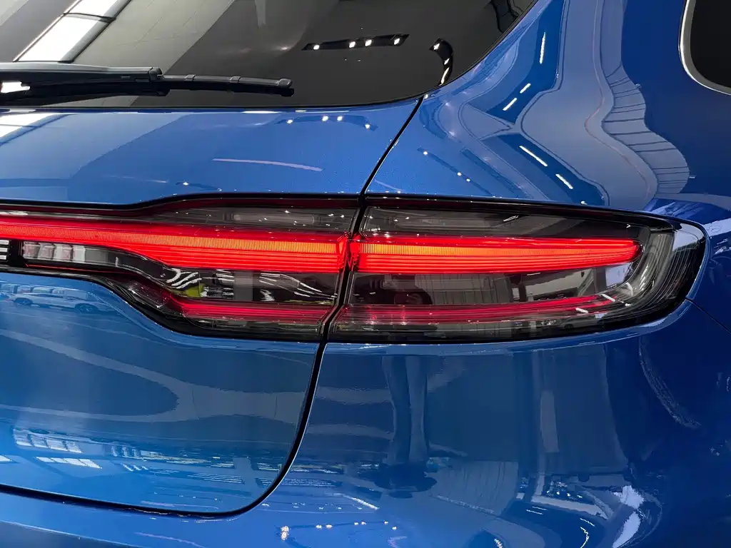 Porsche Macan 2020 — фото 30