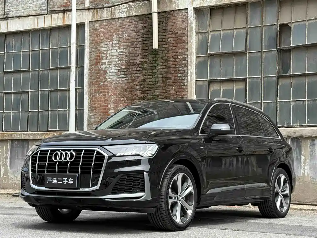Audi Q7 2020 — фото 2