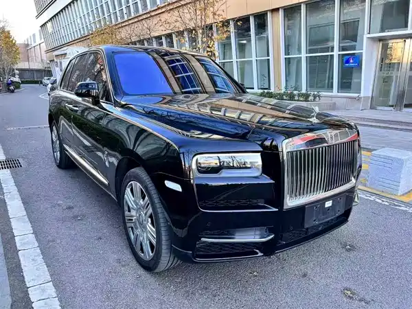 Rolls-Royce Cullinan 2020