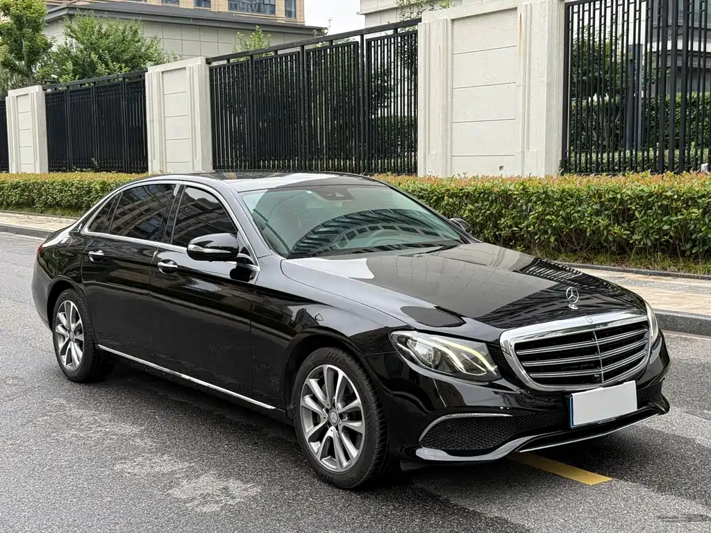 Mercedes-Benz E-Class 2017