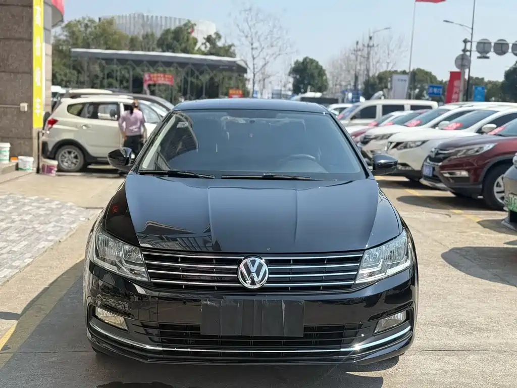 Volkswagen Lavida 2018 — фото 2