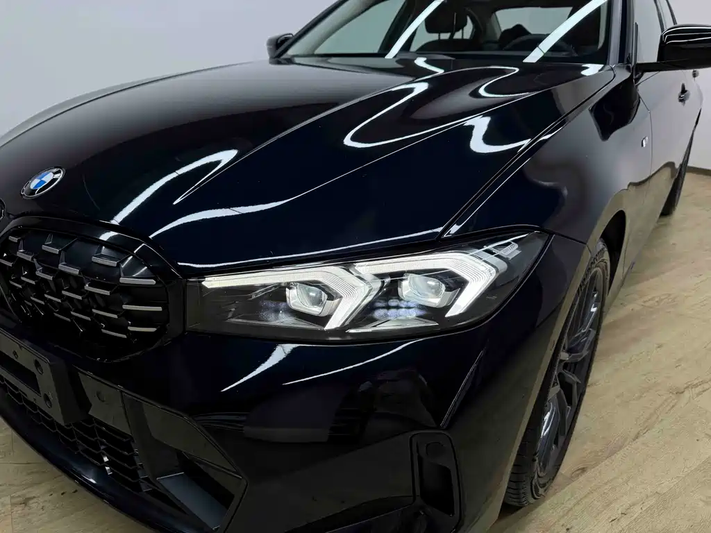 BMW 3 Series 2025