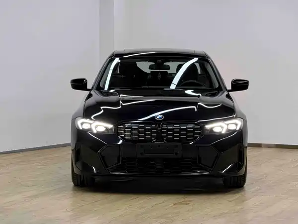 BMW 3 Series 2025