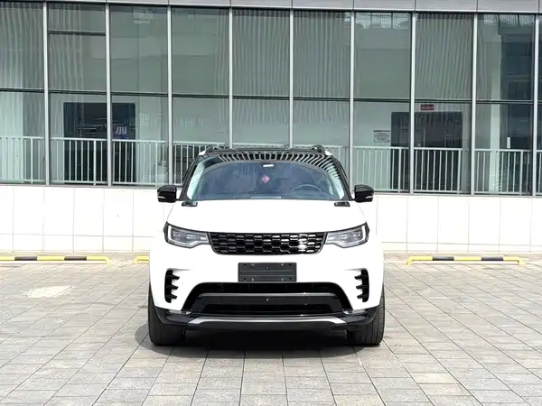 Land Rover Discovery 2021