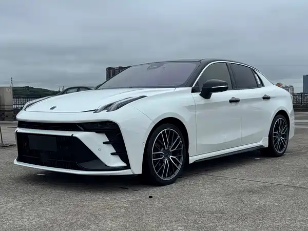 Lynk & Co 03 2023
