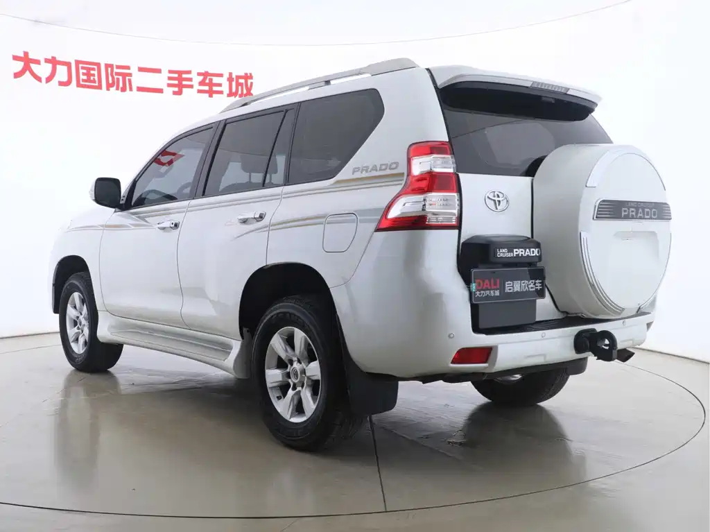 Toyota Prado 2017 — фото 13