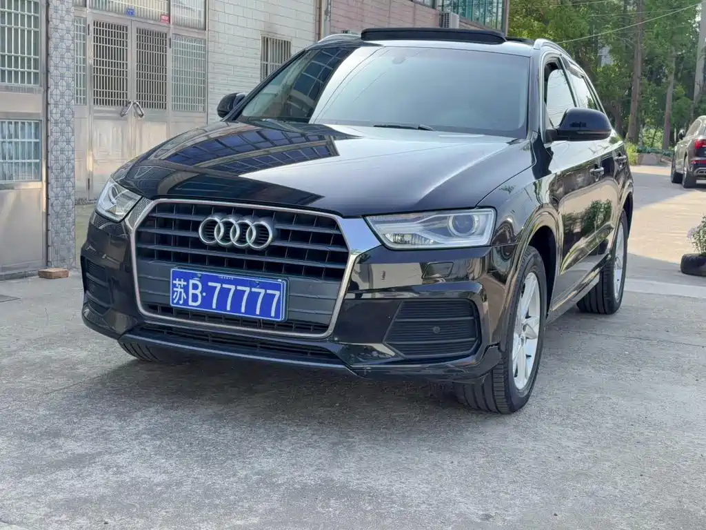 Audi Q3 2017 — фото 1