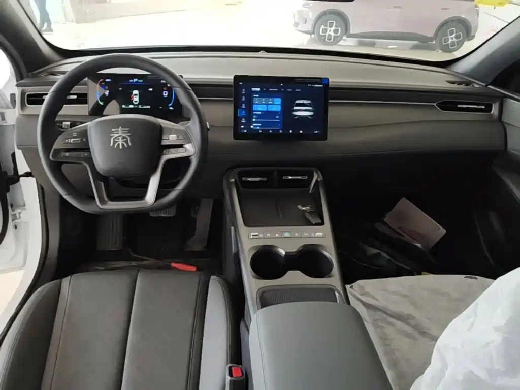 BYD Qin PLUS 2026 — фото 10
