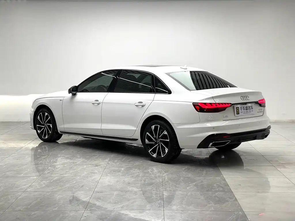 Audi A4L 2023