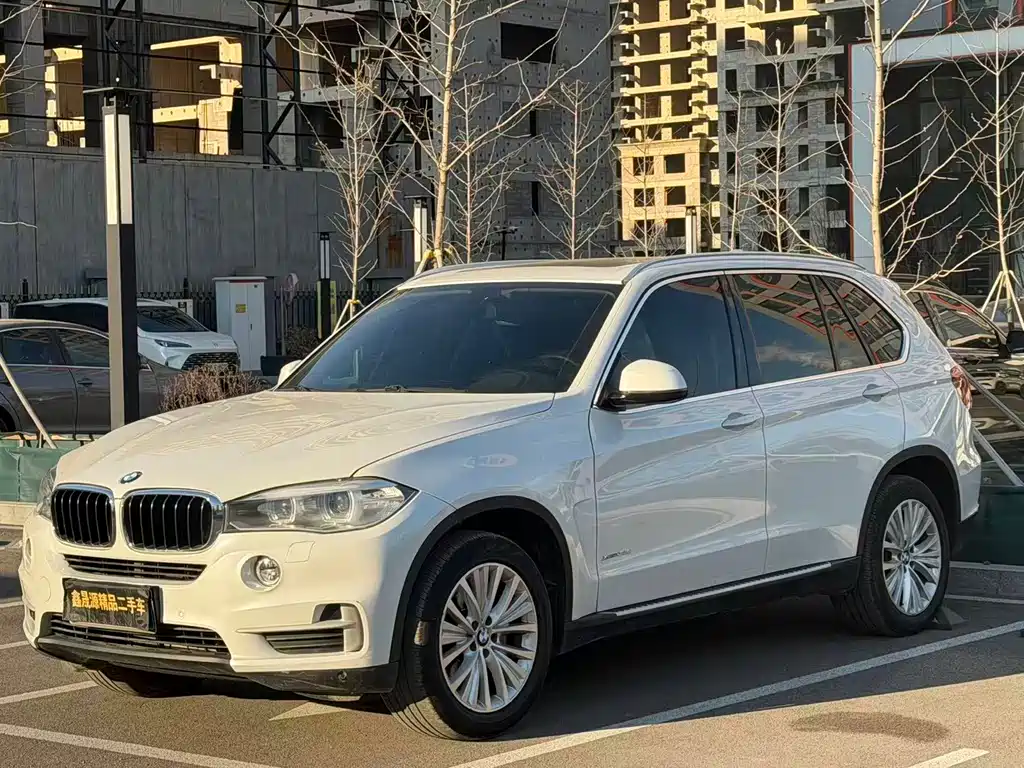 BMW X5 2015 — фото 1