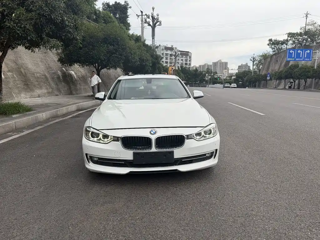 BMW 3 Series 2015