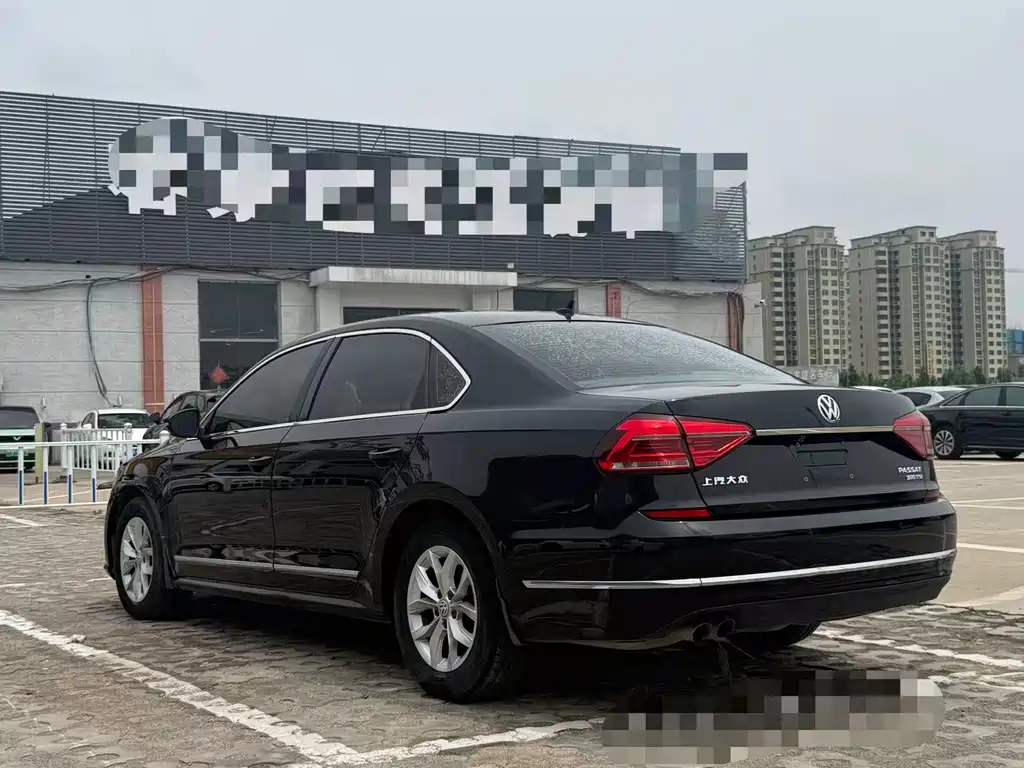 Volkswagen Passat 2019 — фото 8