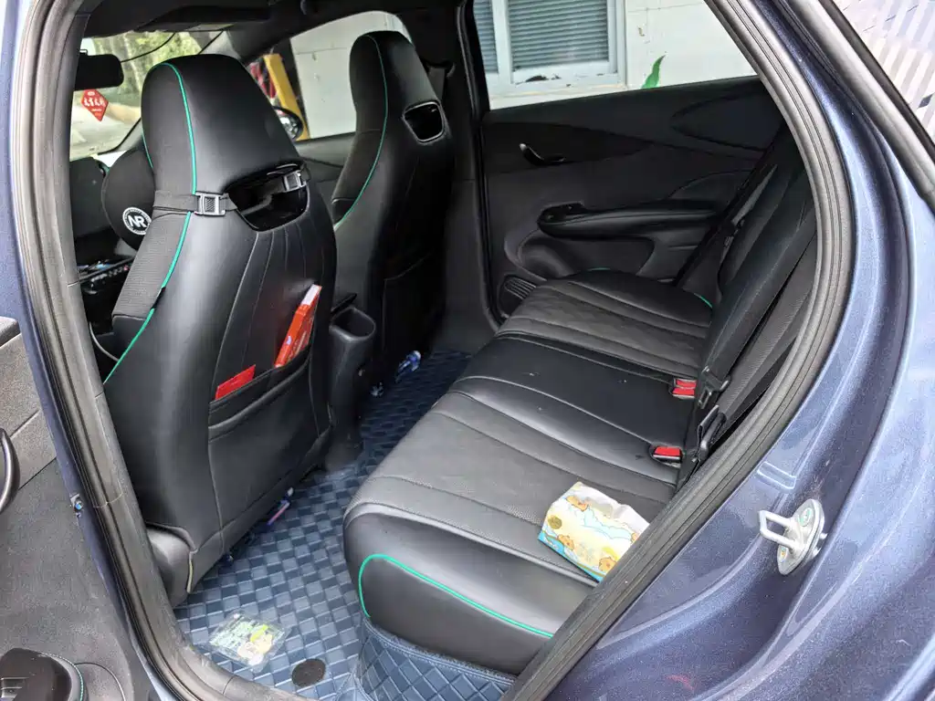 BYD Dolphin 2024