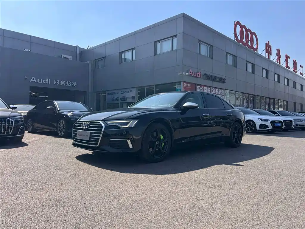 Audi A6L 2019 — фото 1