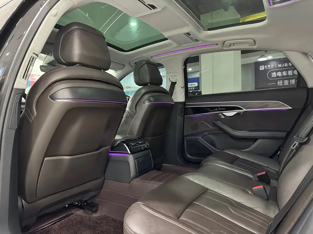 Audi A8 2019