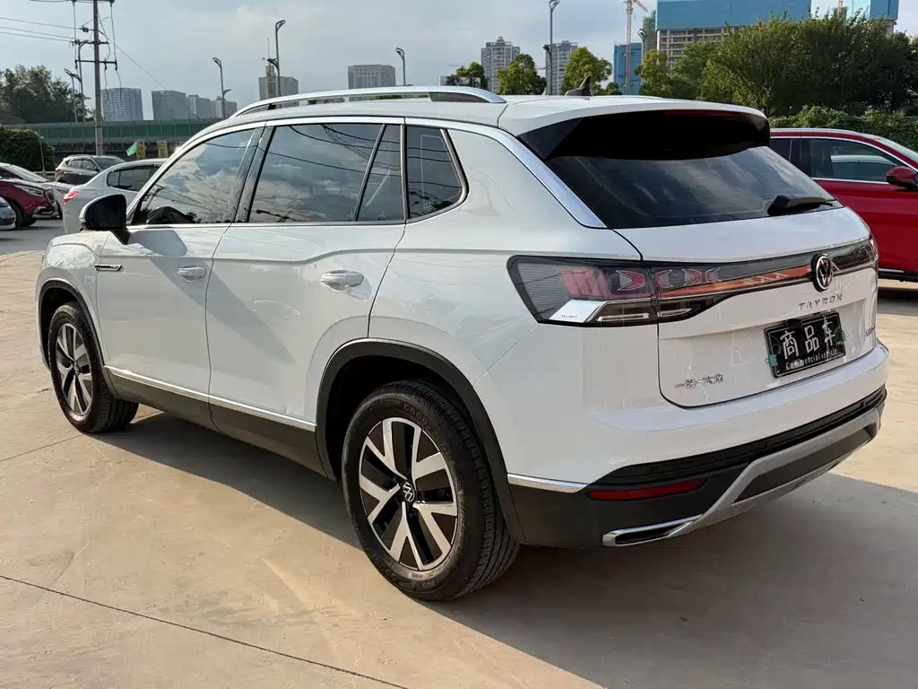 Volkswagen Tayron 2023