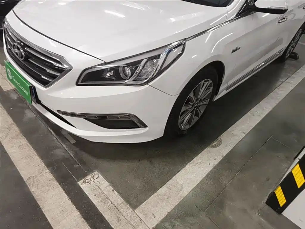 Hyundai Sonata 2016 — фото 24
