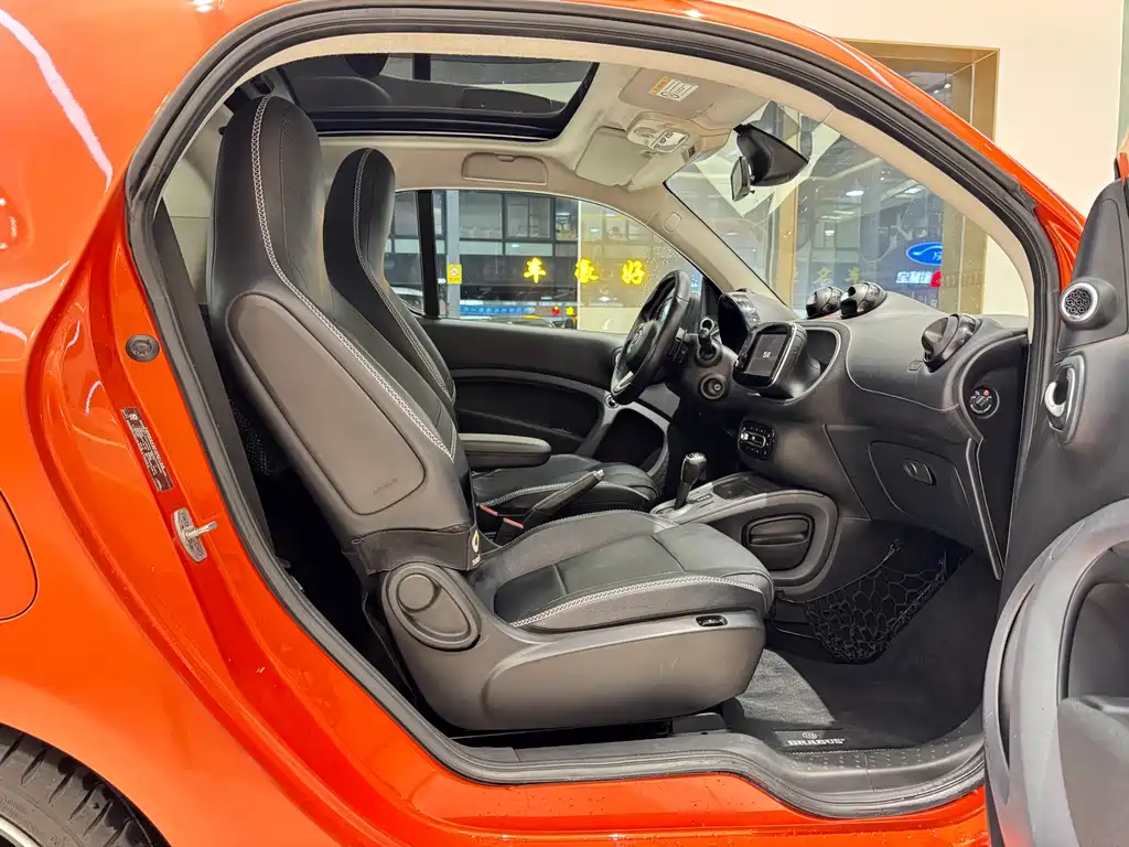 Brabus Smart Fortwo 2017 — фото 12