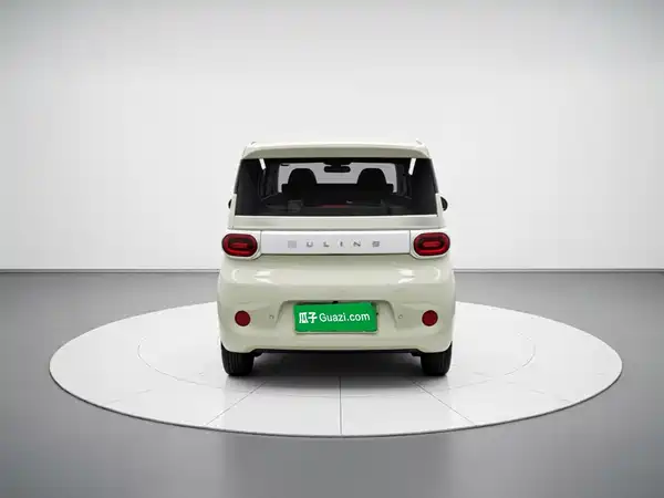 Wuling Hongguang MINIEV 2025