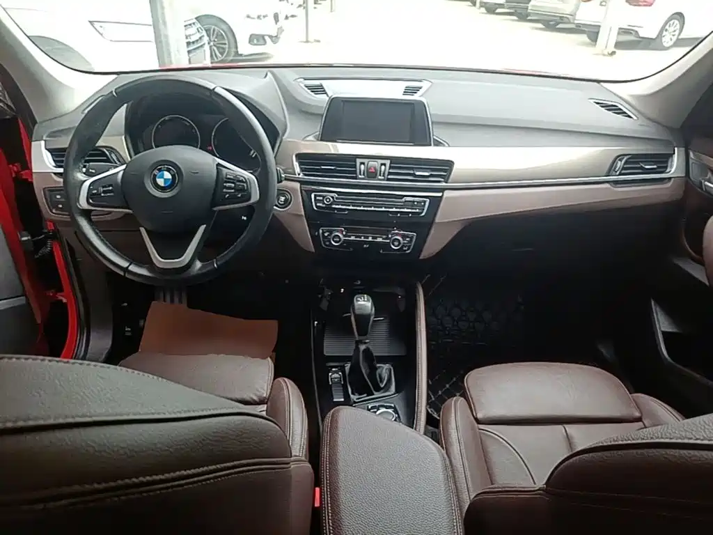 BMW X1 2019 — фото 10