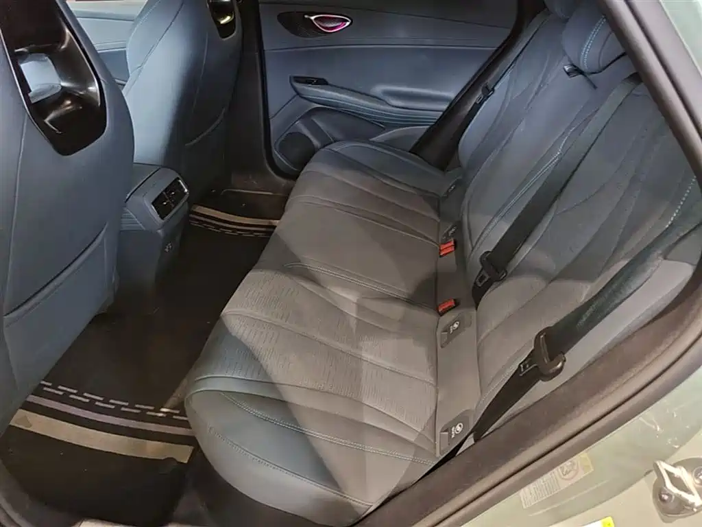 BYD Seal 06GT 2025 — фото 17