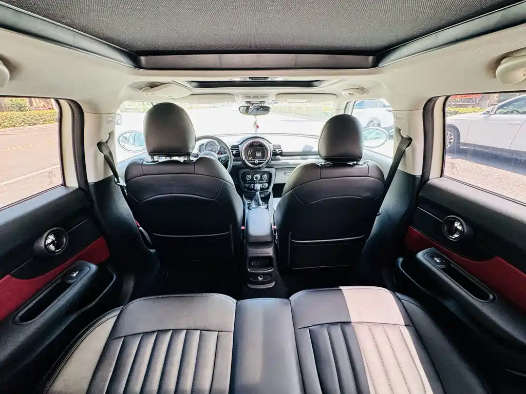 MINI Clubman 2017 — фото 21