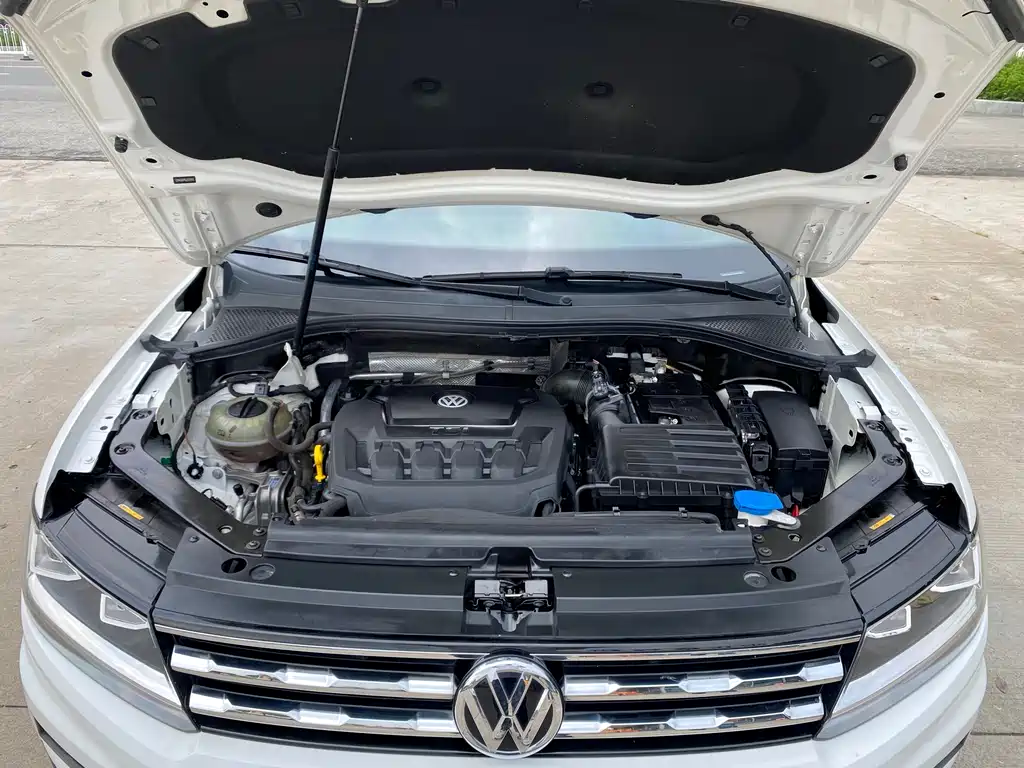 Volkswagen Tiguan L 2021 — фото 18
