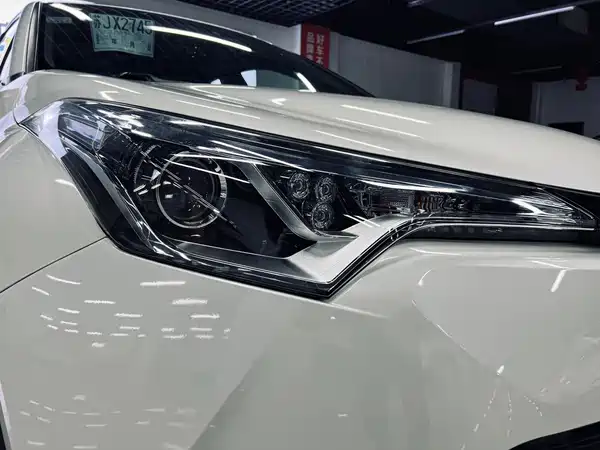 Toyota C-HR 2021