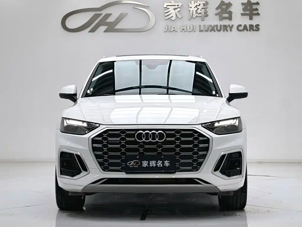 Audi Q5L 2022 — фото 3