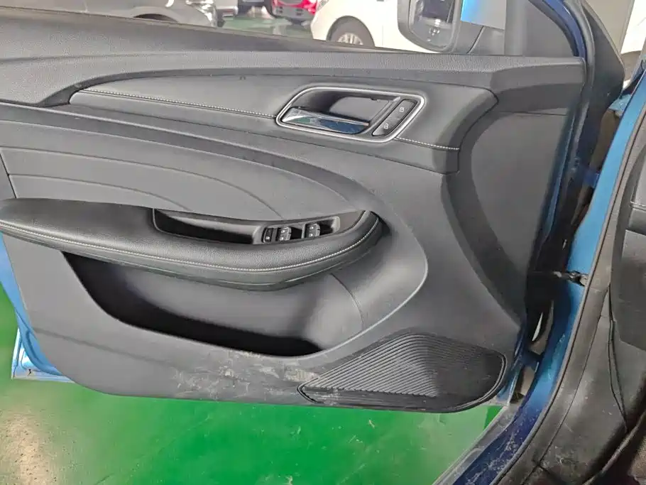 Roewe Ei5 2019