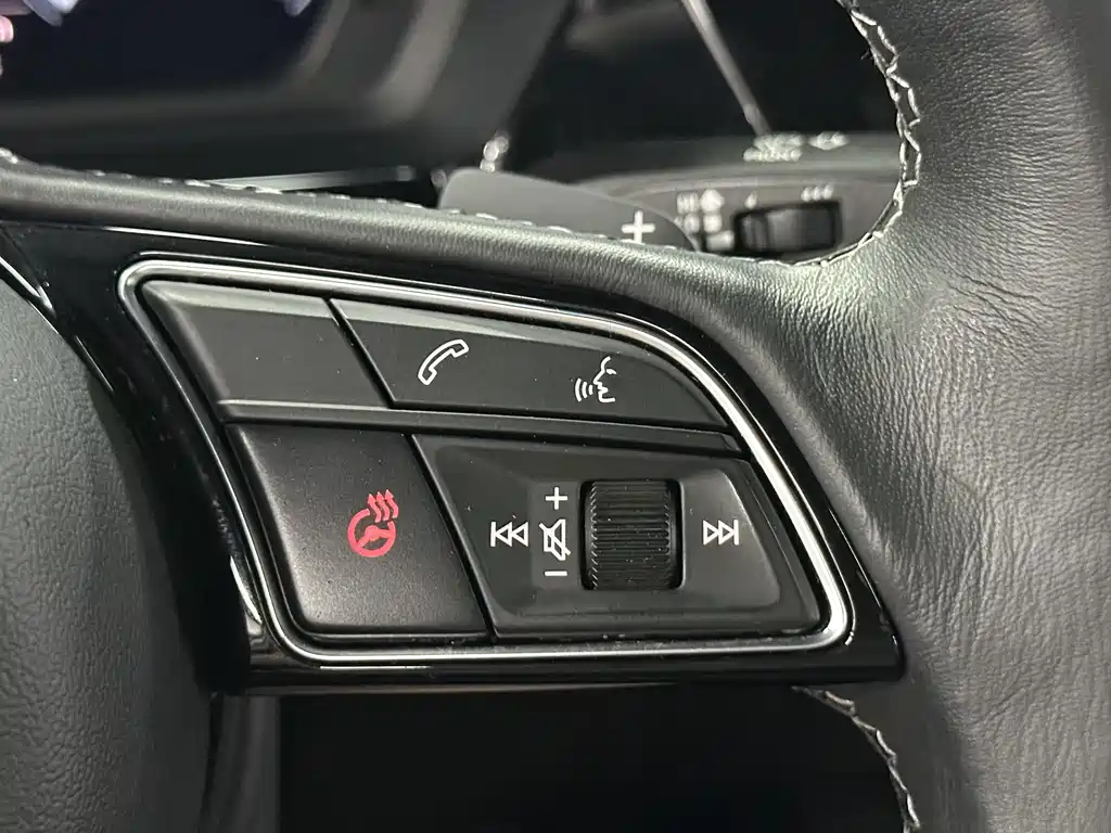 Audi A3 2023 — фото 32