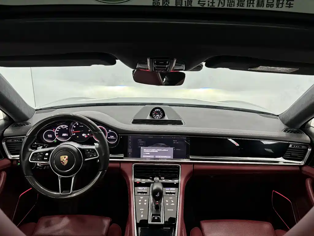 Porsche Panamera 2021 — фото 15