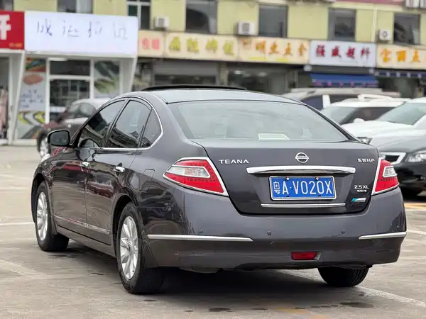 Nissan Teana 2010