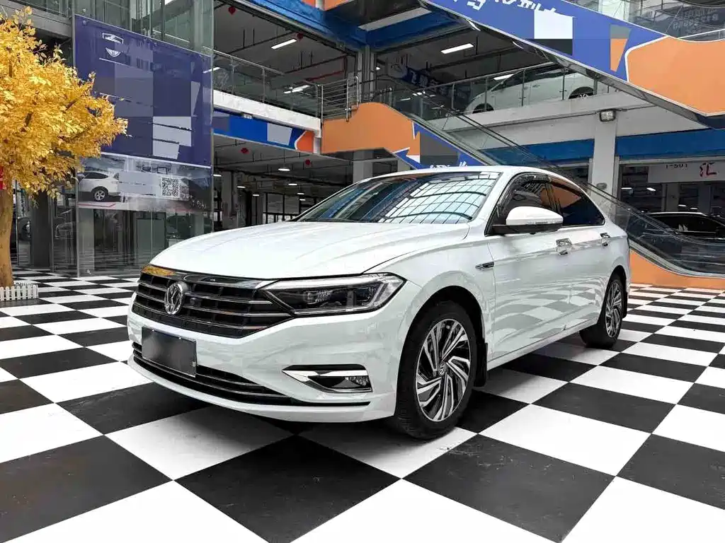 Volkswagen Sagitar 2022