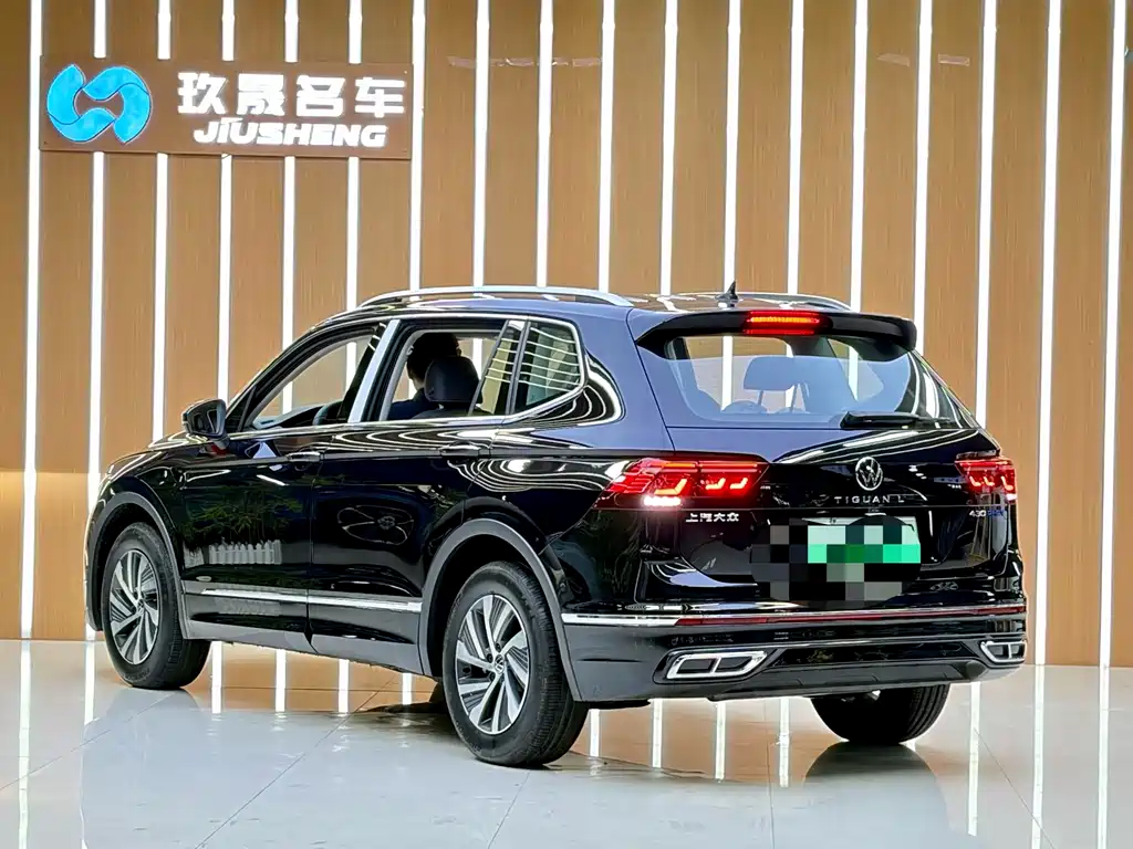 Volkswagen Tiguan L Plug-In Hybrid 2025 — фото 14