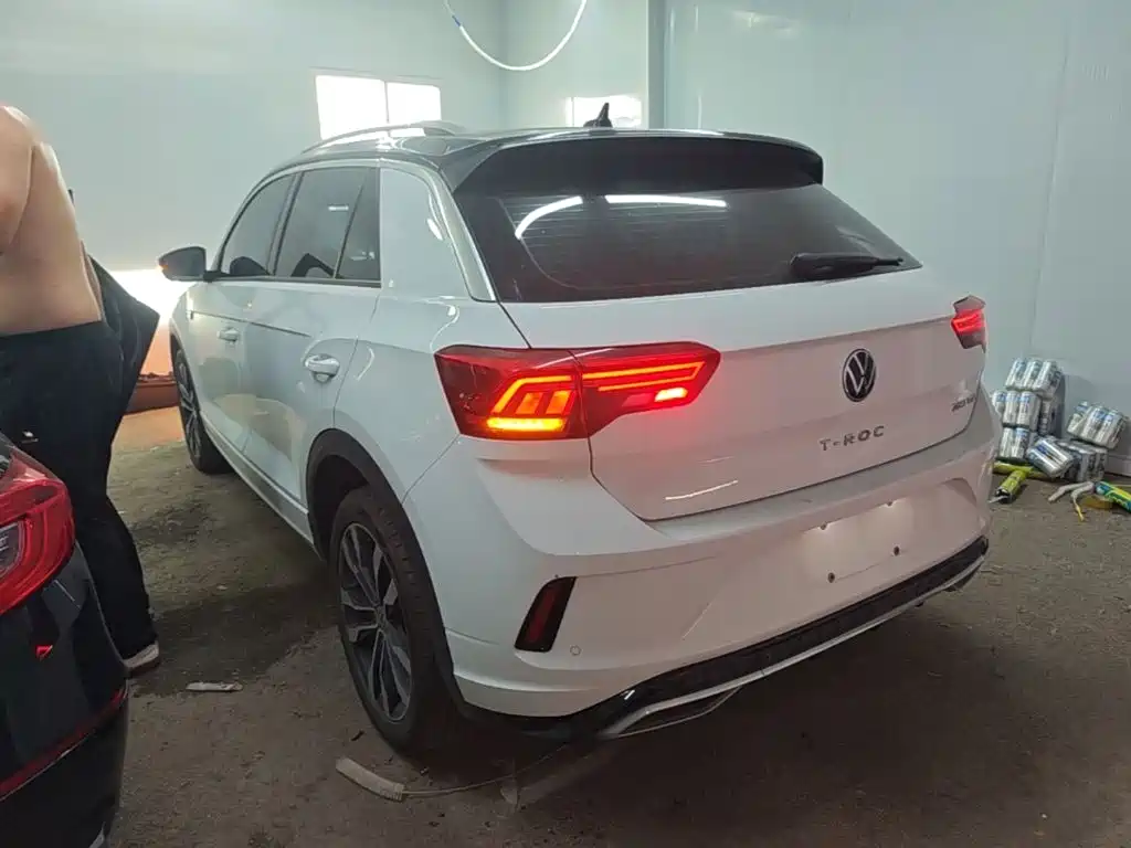 Volkswagen T-Roc 2023