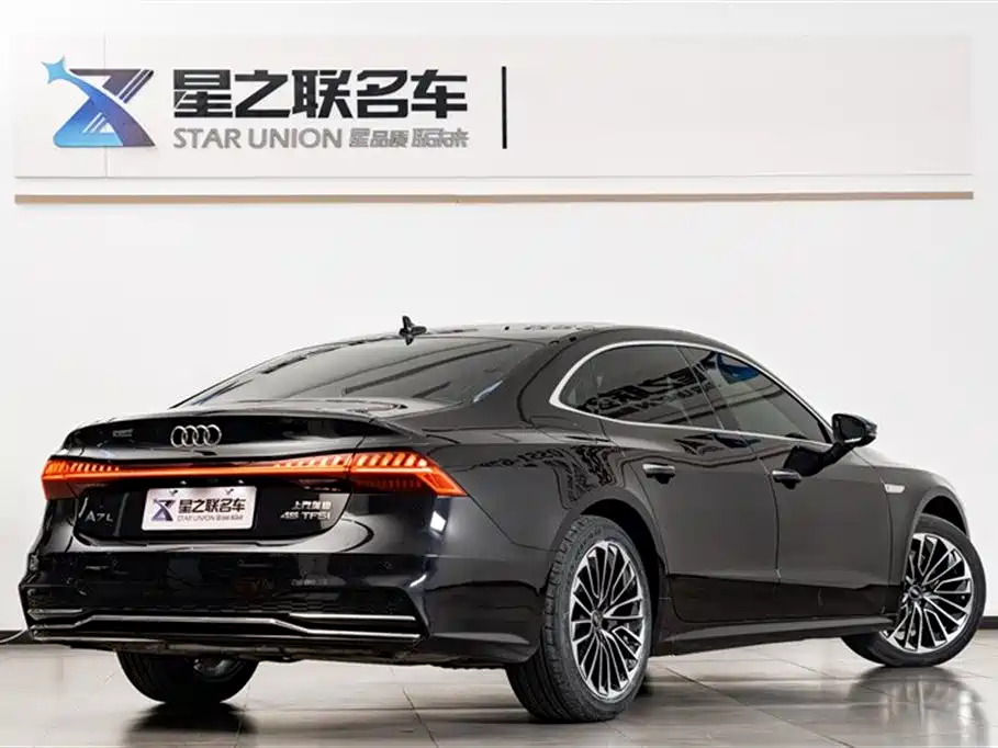 Audi A7L 2024 — фото 7