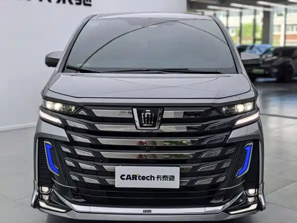 Toyota Vellfire 2024