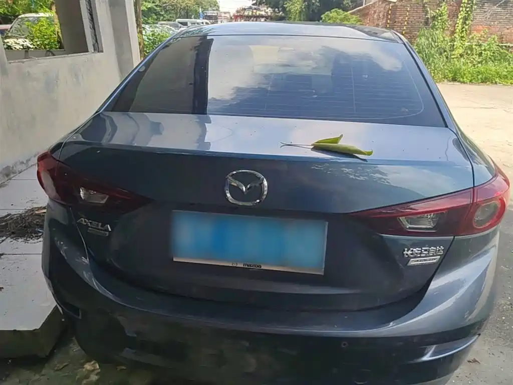 Mazda 3 Axela 2016 — фото 6