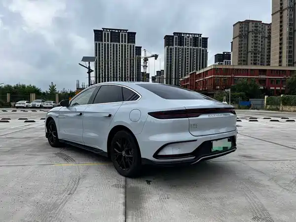 BYD Han 2024