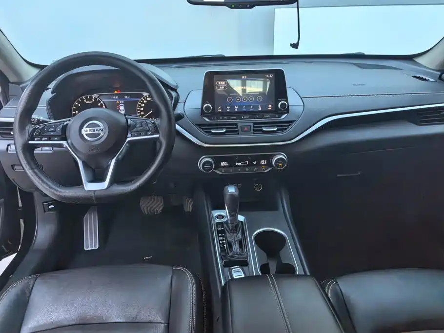 Nissan Teana 2020 — фото 12
